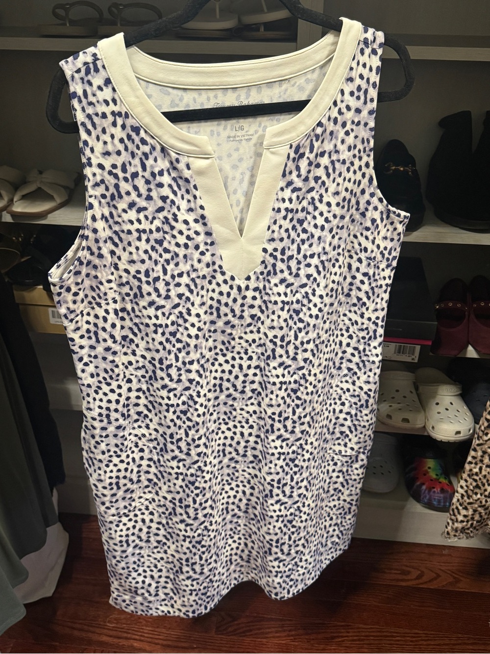 Tommy Bahama White and Navy Spotted Sleeveless V-Notch Shift Dress